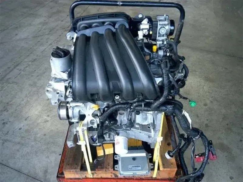 Nissan tiida շարժիչ 1.5