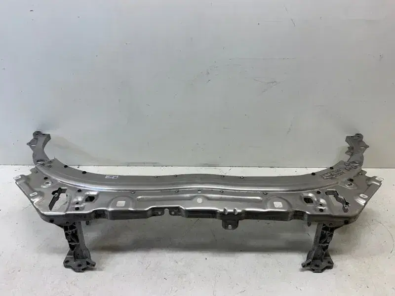 Mercedes w213 Պատկապոտնիկ